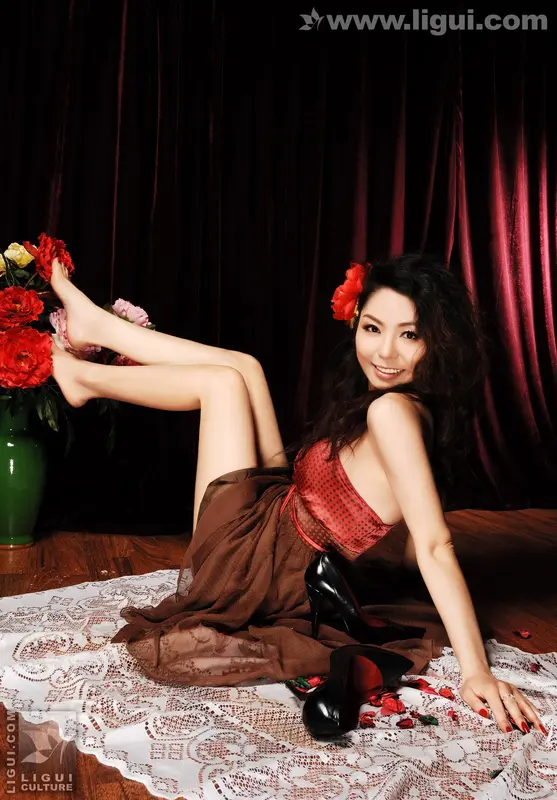 2009.04.01 国内艳妇舞弄原味肉丝 Model 冰清 - Ligui丽柜